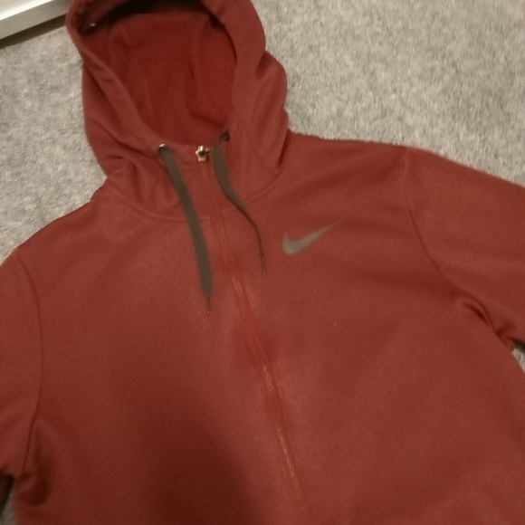 Nike Men's Therma-FIT Full-Zip Training Hoodie - Burgundy - Picture 5 of 5